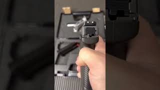 Unboxing rápido CZ P10c