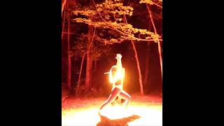 Light Painting a Double Circle with a Yoga Model. #creativephotography #lightpainting