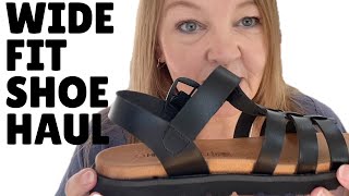 Wide Fit E sandal & shoe haul. Comfort soles, padded base & grippy absorbent soles. #widefitshoes