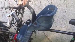 Kindersitzmontage am Fahrrad mit Anpassung