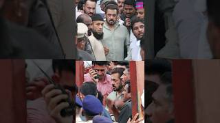 Salman Khan Spotted Crying After Leaving Baba Siddique House