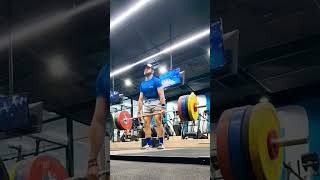 Easy 405lb deadlift triple 🔴🔵⚫🟡