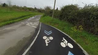 Traversée cyclable marquée au sol mais sans priorité explicite