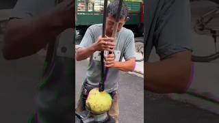 unique way to cut coconut 😱🥵?#facts #shorts #viral