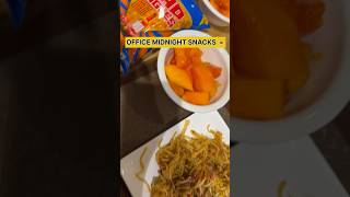 OFFICE Midnight SNACKS 🍝/office free food  #viral #shortsvideo #officefood #officelife #foodvlog