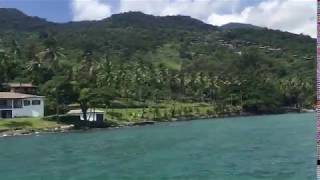 Ponta das Canas Ilhabela, no mar