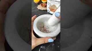 Best and right way to extract 🙏💕#trending#viralshort#Kesar extract#ytshorts