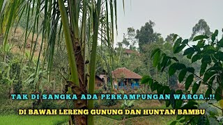 Kampung Tersembunyi Dibawah Legeng Gunung.. Suasana Asri Dan Alami.Bikin Adeemm.