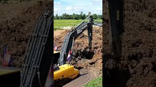 Heavy Equipment Excavator At Work Part 28