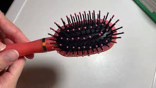 Kako oprati četku za kosu / Hairbrush cleaning