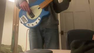 hysteria bass only main bit on my new bass (Sire Z3-5)