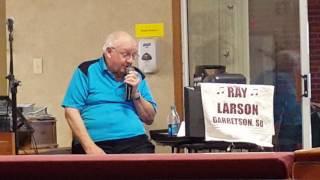 Ray Larson singing "Ramona"