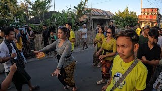 CEWEK IDAMAN PARA LELAKI ,GOYANGNYA ADUHAI