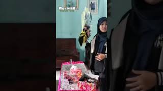 Ngantar Buket Dan Kue Ulangtahun Untuk Mbak @Vidhi.Official #vidhia_r #shorts