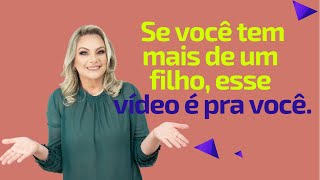 Se você tem mais de um filho e quer educar os dois da mesma forma, esse vídeo é pra você.