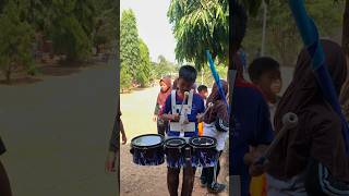 Bocil latihan trio drumband