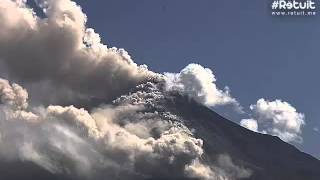 Actividad del Volcán de Colima 10 de Julio de 2015