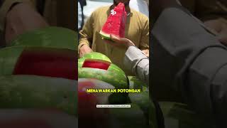 Beginilah cara berjualan semangka di pasar tradisonal Arab Saudi! 🍉