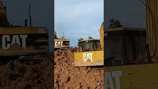 Heavy Equipment Excavator CAT At Work Part 15