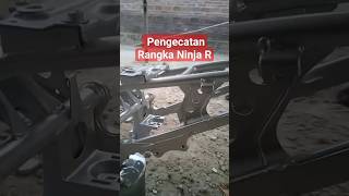 Proses pengecatan rangka Ninja R#kawasaki #kawasakininja #ninja #feed #shorts #short #shortvideo