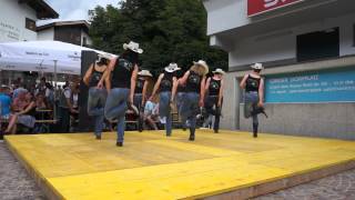 Line dance Lovin' you is fun, Thanks to you