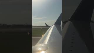 United 737-900ER Takeoff from Orlando #avaition