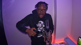 TAKING MASSIVE BONG RIPS