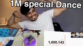 1Million special Dance of @GamerFleet//YesSmartyPie's Fans 2.0/ 1M dance @GamerFleet /#Gamer_Fleet