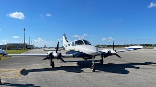 Flying Cessna 401. Low pass over Orlando