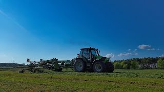 Gras mähen und schwaden mit DEUTZ-FAHR und KRONE