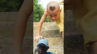 Anak anak berlatih kungfu disebuah biara shaolin.. #kungfu