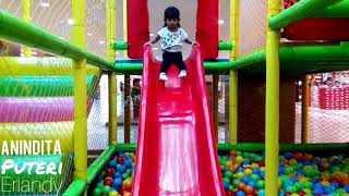 Anindita Puteri Eriandy #01PLAYGROUND SKA MALL