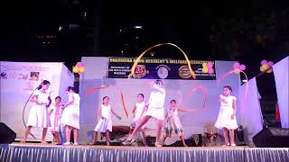 Bharucha Baug  kids  fourth dance