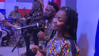 LIVE SESSION - ODO KESE (JOYCE BLESSING FT SANKOFA CREW)