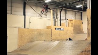 JUMP AND PEOPLES - BMX Life!