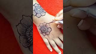 New 🥰Stylish Flower Mehndi Design#short #mehndi #mehndidesign #newmehndi #flowermehndi