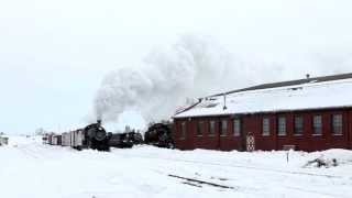 Norfolk & Western "#382" pulls the Virginia Creeper past the East Strasburg shops