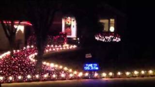 English Hill home light show