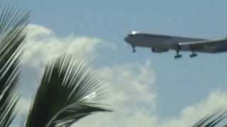 Hawaiian Airlines landing in Kahului Airport Maui