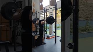 Half #squat 150KG X 20 #reps #youtube #gym #shorts #viralvideo #viralshorts #motivation #legs #fyp