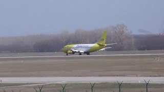 Mistral Air 737-300 (Air France A318, Aegean A321, Swiss ARJ) landing @ Budapest