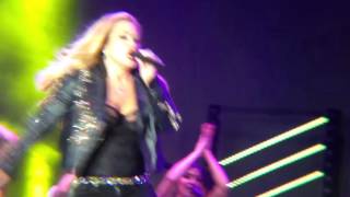 Anastacia feat. Natalia - 'I'm Outta Love' live in BELGIUM