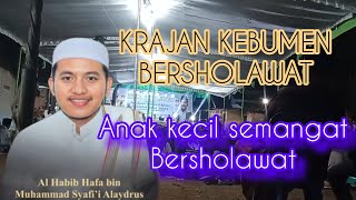 JAMAAH NYA BEGITU ANTUSIAS BERSHOLAWAT !!! ANAK KECIL SEMANGAT SEKALI ☺☺☺