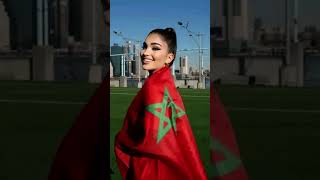 المغنية الأمريكية ذو الأصول الألبانية Enisa بقميص المنتخب الوطني المغربي ولعلم 🇲🇦🇦🇱🇺🇲