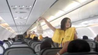 Cebu Pacific FAs Dancing