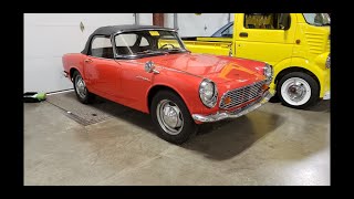 1966 Honda S600 Quick walk around!  (Ultra Rare)