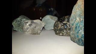 CRYSTALS  Raw v/s Polished | forms of crystals | types of crystals |Tarot Sisters