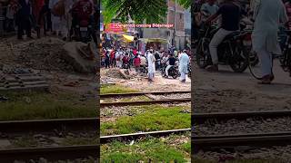 Dangerous crossing Dildarnagar #shorts #crossing #video