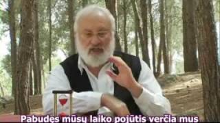 TIESOS BEIEŠKANT (Smėlio Laikrodis) Lietuviskas