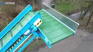 Bio Hopper EXTF-SC foldable conveyor for cleaning out strawberries, raspberries, soft fruit crops.